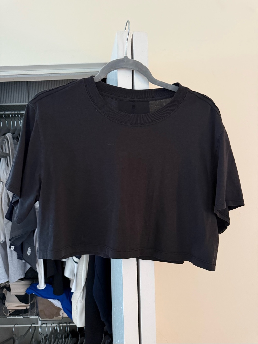 lululemon athletica Cropped Crew Tee - Black